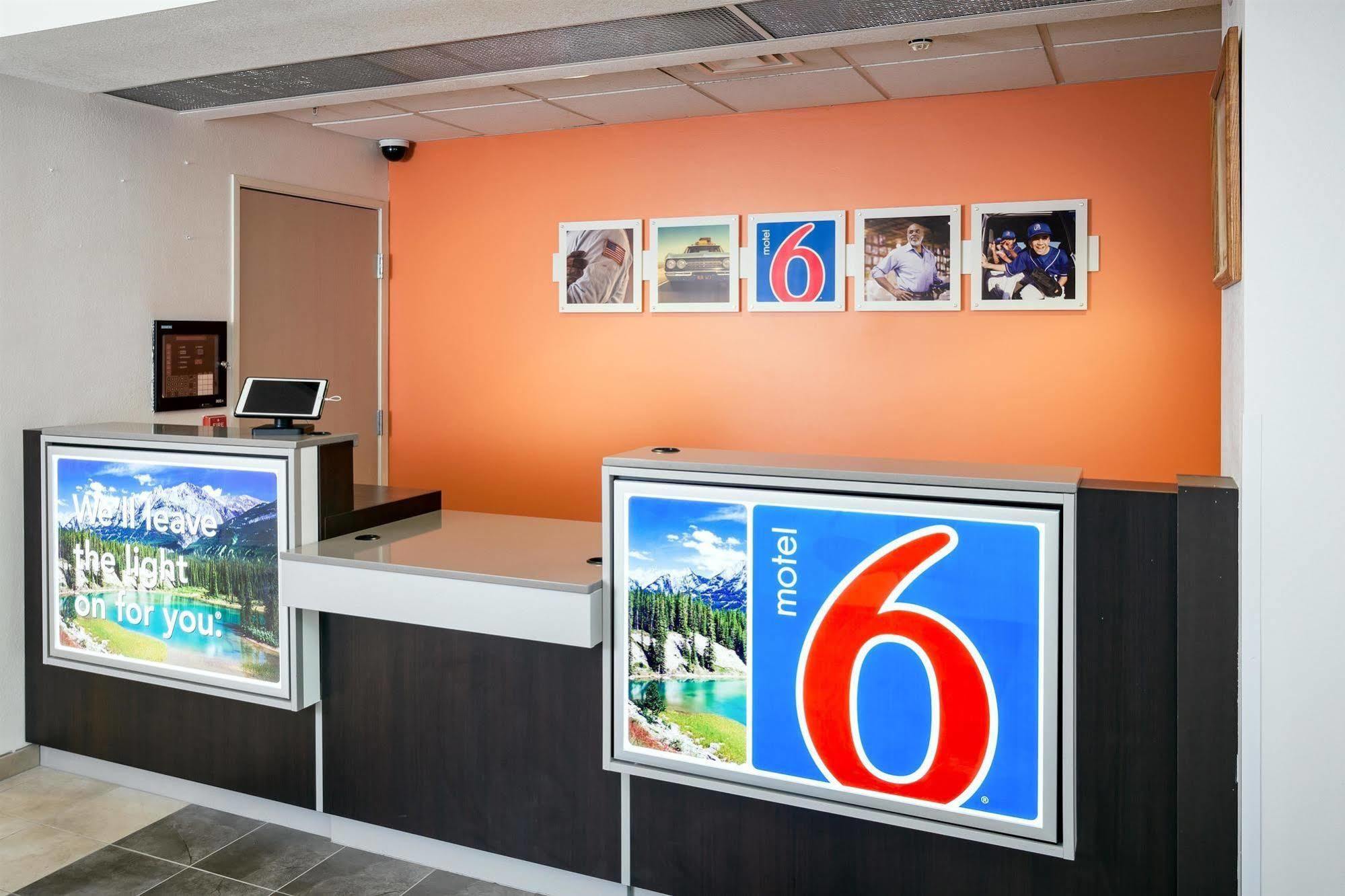 Motel 6-Anchorage, Ak - Midtown Eksteriør billede