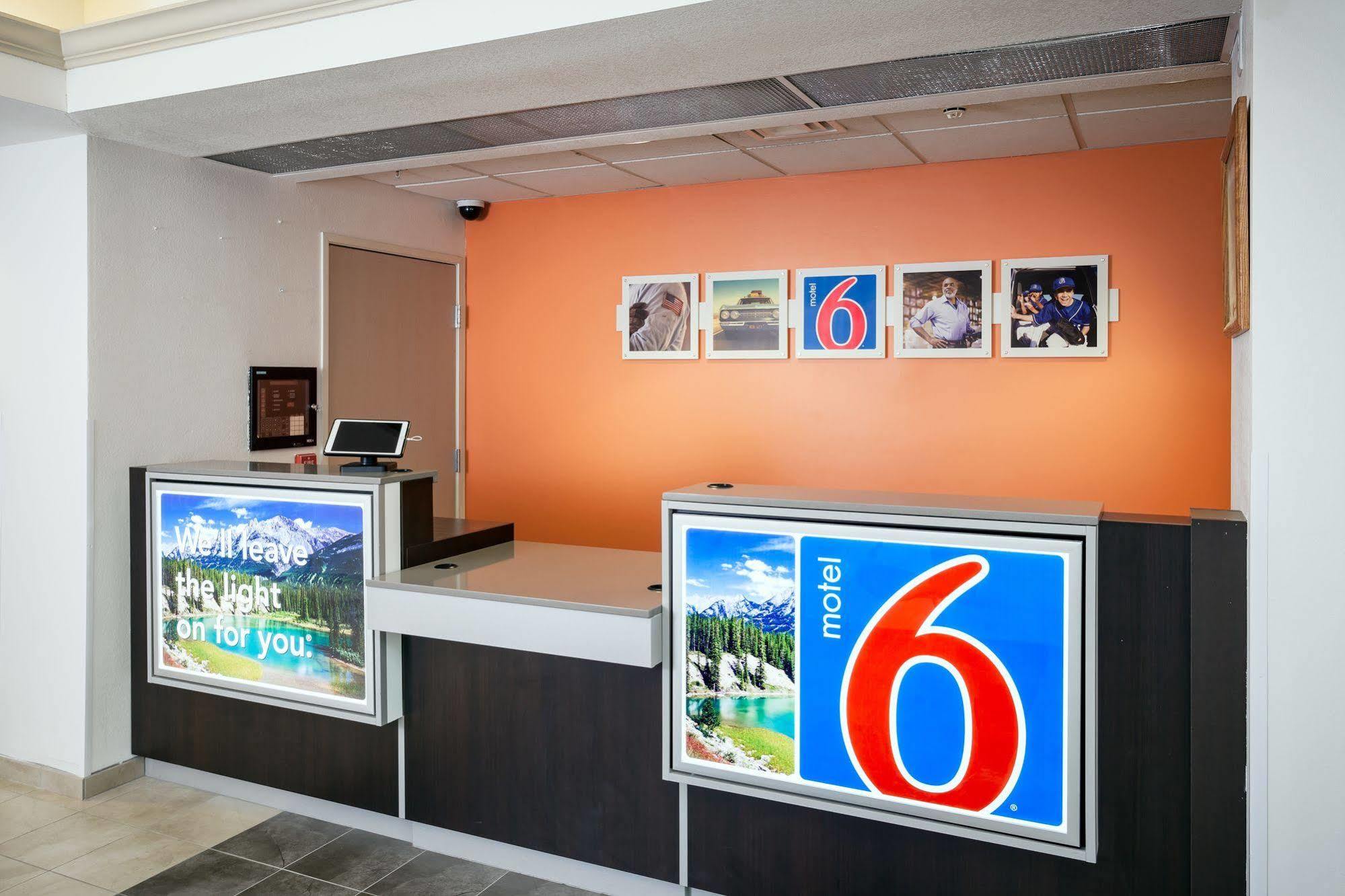 Motel 6-Anchorage, Ak - Midtown Eksteriør billede
